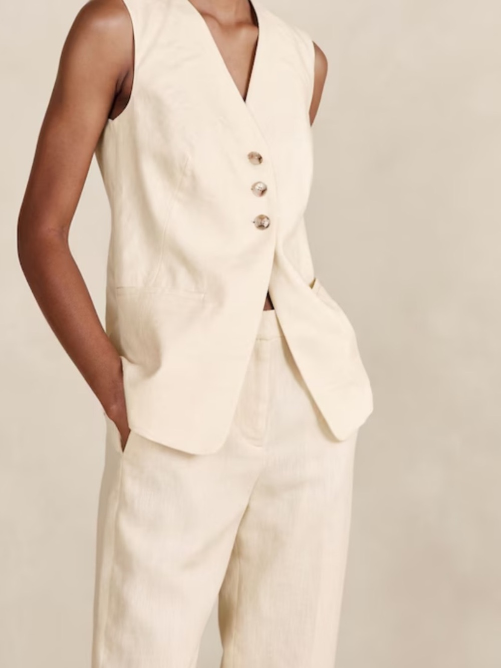 Banana Republic Cream Sleeveless Linen-Blend Vest & Trousers
